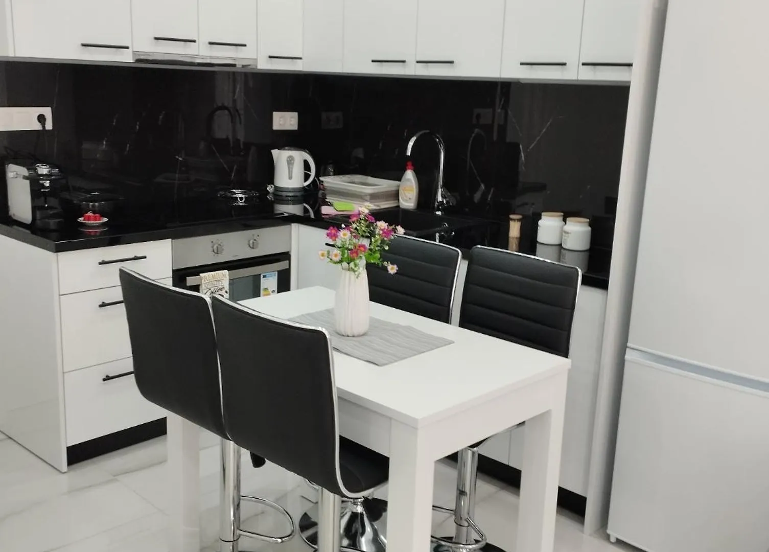 Λαμπερό Διαμέρισμα 1 Thessaloniki Apartment